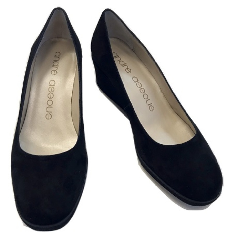 Andre Assous Jamie Wedges